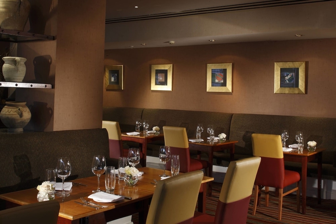 Imagen del bar/restaurante del Hotel Delta Hotels by Marriott Edinburgh. Foto 5