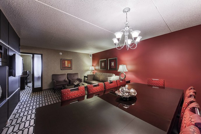 Imagen de la habitación del Hotel Delta Hotels by Marriott Fargo. Foto 6
