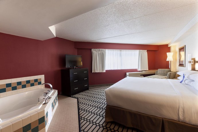 Imagen de la habitación del Hotel Delta Hotels by Marriott Fargo. Foto 15