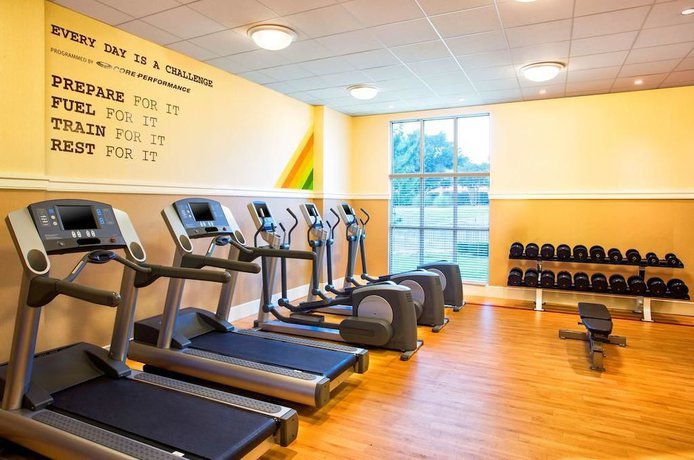 Imagen de los interiores del Hotel Delta Hotels by Marriott Midwest City at the Reed Conference Center. Foto 9