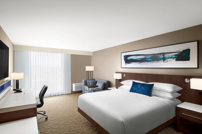 Imagen de la habitación del Hotel Delta Hotels by Marriott Thunder Bay. Foto 3