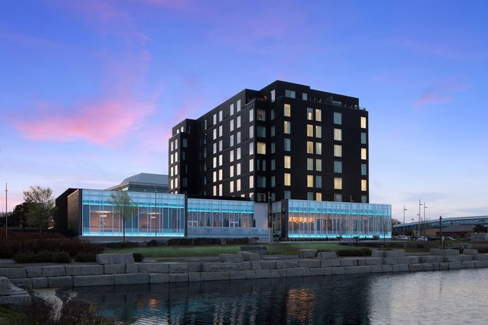 Imagen general del Hotel Delta Hotels by Marriott Thunder Bay. Foto 1