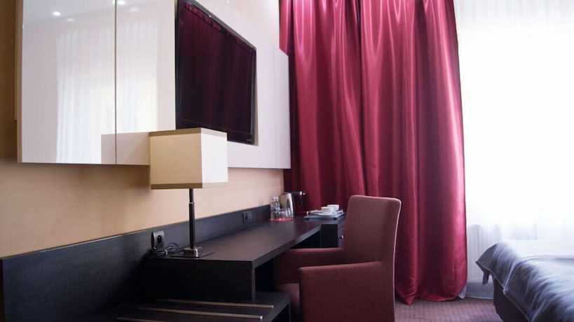 Imagen de la habitación del Hotel Delta In. Foto 17