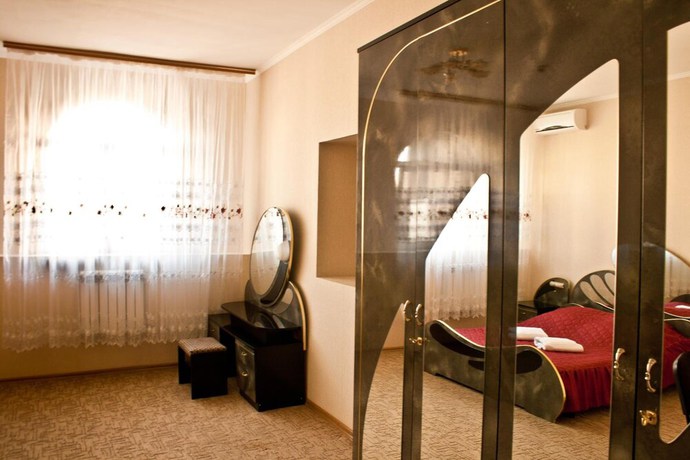 Imagen de la habitación del Hotel Delta, Kiev. Foto 4