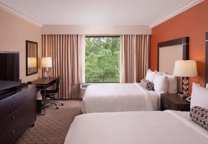 Imagen de la piscina del Hotel Delta Orlando Lake Buena Vista. Foto 14