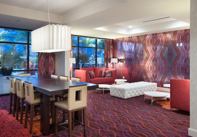 Imagen de los interiores del Hotel Delta Orlando Lake Buena Vista. Foto 13