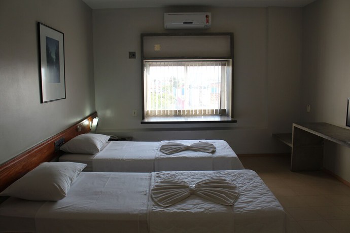 Imagen de la habitación del Hotel Delta, Parna&iacute;ba. Foto 15