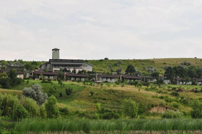 Imagen general del Hotel Delta Resort Treetop by Eight Continents. Foto 11