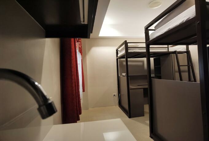 Imagen de la habitación del Hotel Delta Star Manor. Foto 13