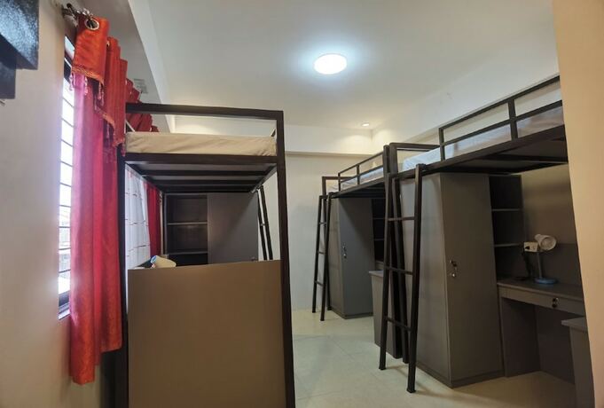 Imagen de la habitación del Hotel Delta Star Manor. Foto 18