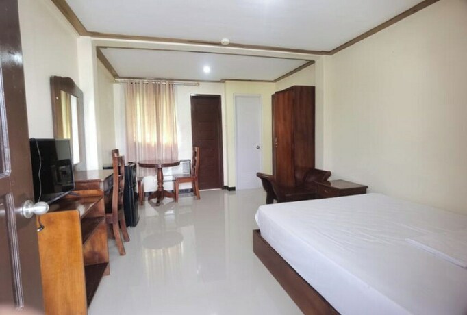 Imagen general del Hotel Delta Star Manor. Foto 10