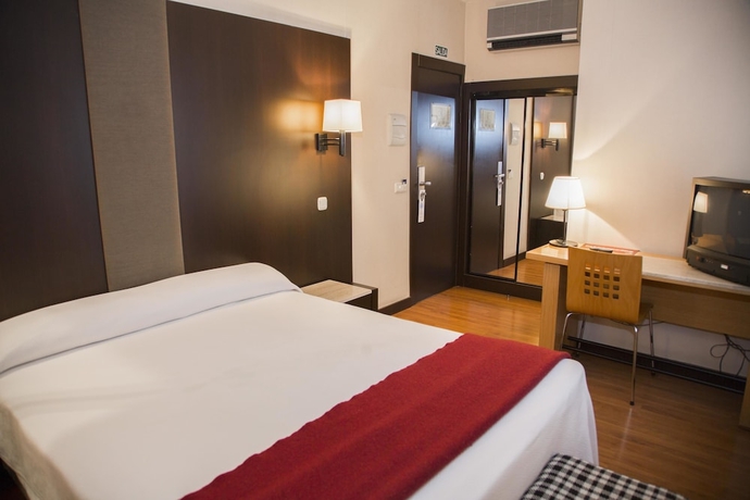 Imagen de la habitación del Hotel Delta, Tudela. Foto 8
