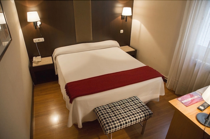 Imagen de la habitación del Hotel Delta, Tudela. Foto 10