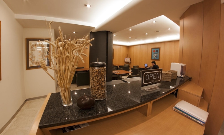 Imagen de los interiores del Hotel Delta, Tudela. Foto 19