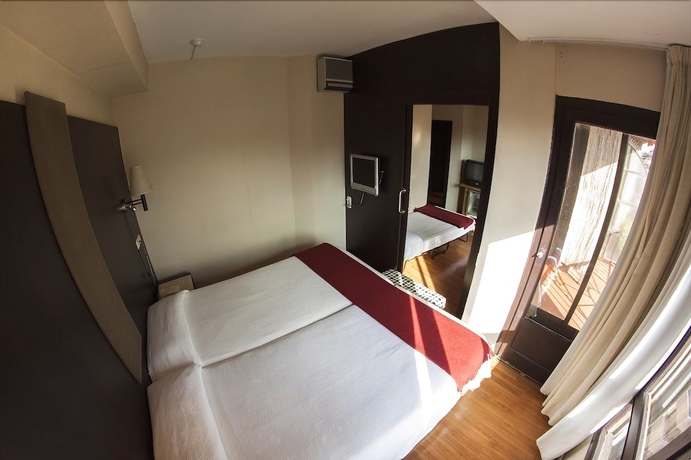 Imagen de la habitación del Hotel Delta, Tudela. Foto 13