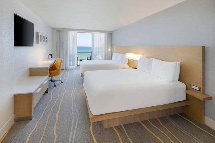Imagen de la habitación del Hotel Delta by Marriott Daytona Beach Oceanfront. Foto 2