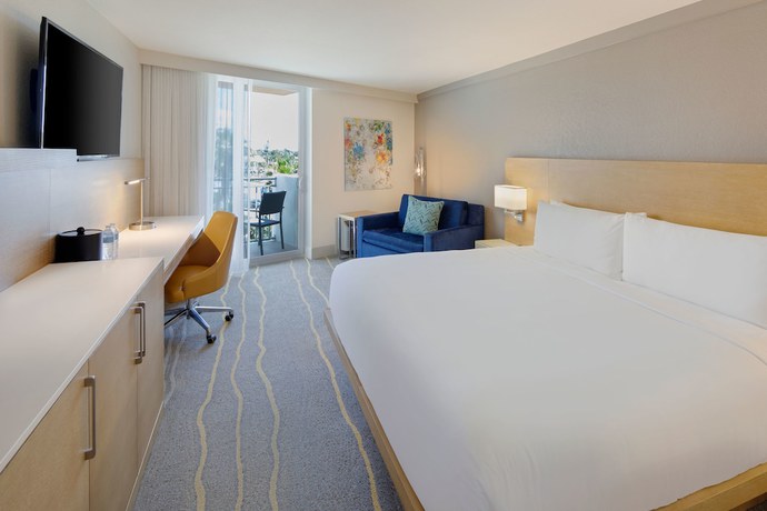 Imagen de la habitación del Hotel Delta by Marriott Daytona Beach Oceanfront. Foto 9