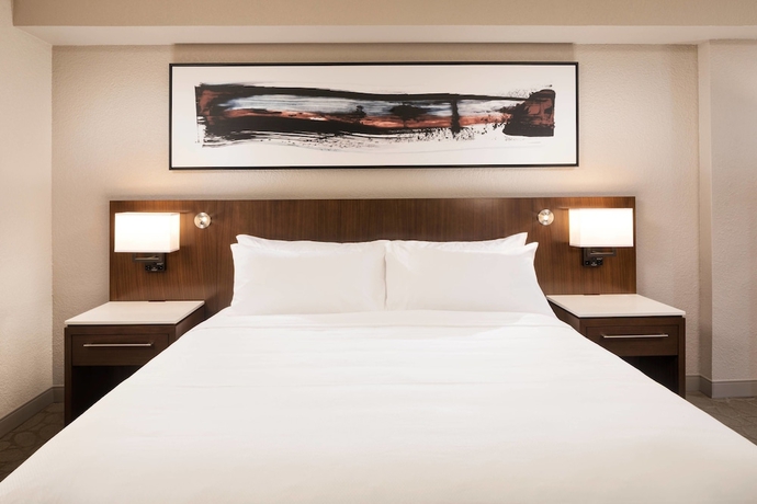 Imagen de la habitación del Hotel Delta by Marriott Minneapolis Northeast. Foto 12