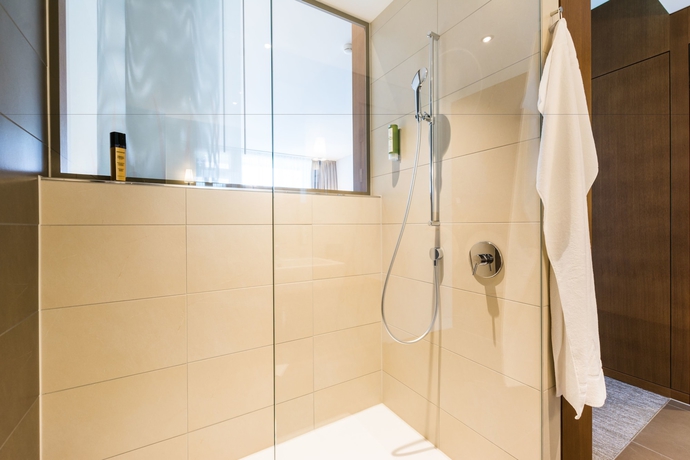 Imagen de la habitación del Hotel Deltapark Vitalresort. Foto 13