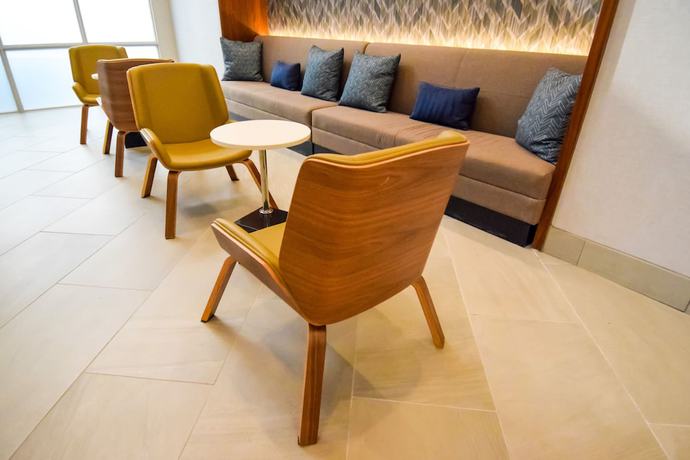 Imagen de los interiores del Hotel Deltas By Marriott Little Rock West. Foto 6