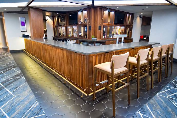 Imagen del bar/restaurante del Hotel Deltas By Marriott Little Rock West. Foto 2