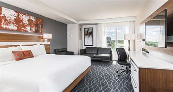 Imagen de la habitación del Hotel Deltas By Marriott Waterloo. Foto 3