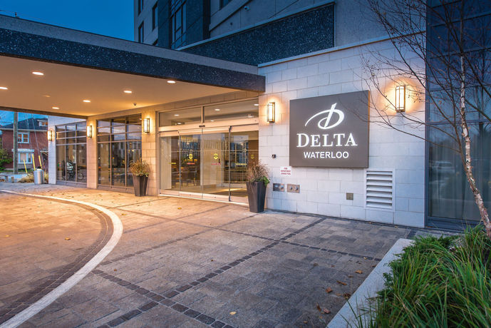 Imagen de los interiores del Hotel Deltas By Marriott Waterloo. Foto 14