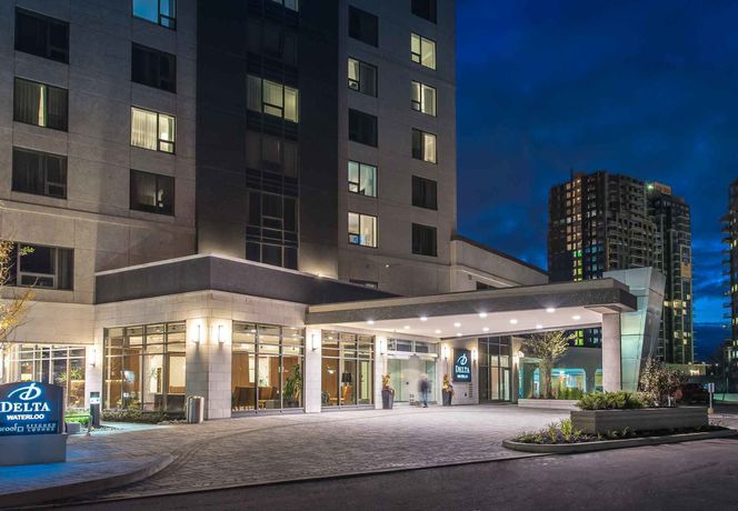 Imagen de los exteriores del Hotel Deltas By Marriott Waterloo. Foto 8