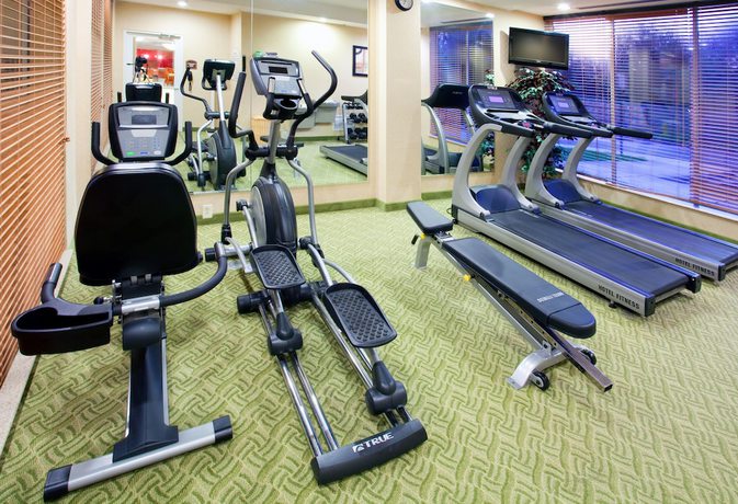 Imagen de los interiores del Hotel Deltas by Marriott Colonial Heights. Foto 16