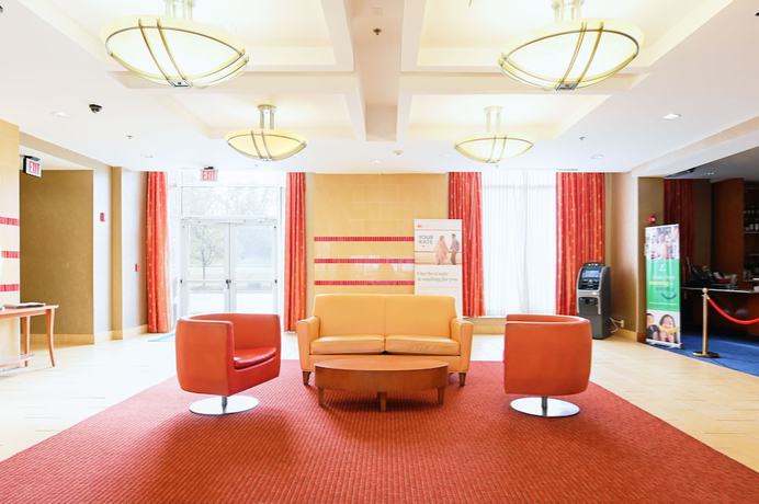 Imagen de los interiores del Hotel Deltas by Marriott Colonial Heights. Foto 19