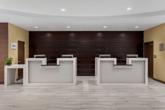 Imagen de los interiores del Hotel Deltas by Marriott Somerset. Foto 19
