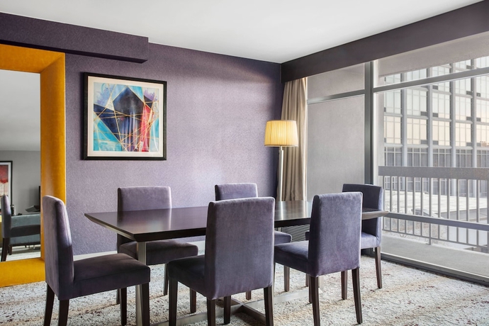 Imagen de la habitación del Hotel Deltas by Marriott Somerset. Foto 6
