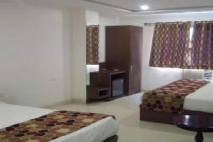 Imagen de la habitación del Hotel Delux Inn, Agra. Foto 5