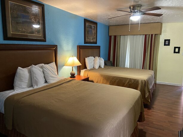 Imagen de la habitación del Hotel Delux Inn Clearwater. Foto 17