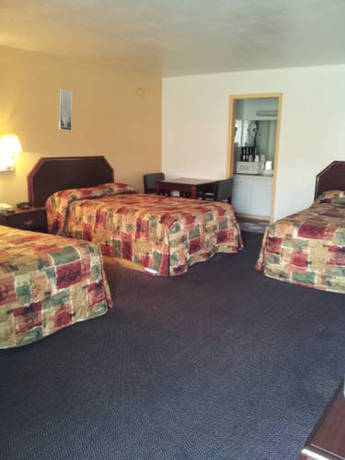 Imagen de la habitación del Hotel Delux Inn. Foto 7