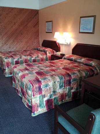 Imagen de la habitación del Hotel Delux Inn. Foto 8