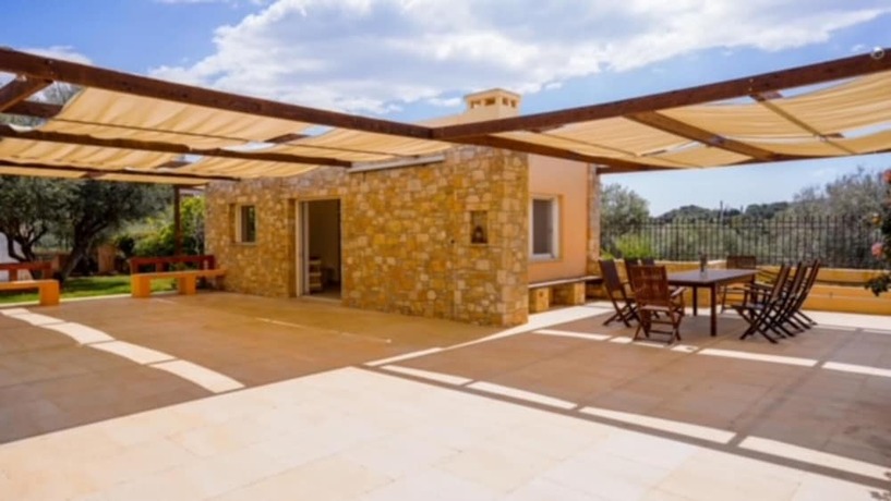 Imagen general del Hotel Deluxe 5 Bdrm Villa w Pool Next to the Beach. Foto 13