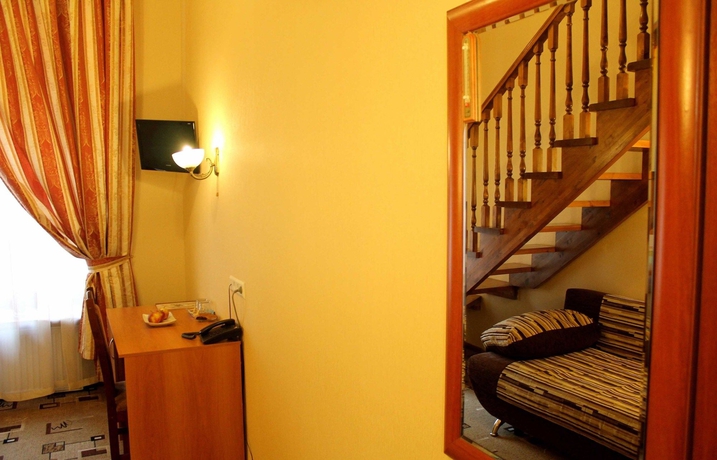 Imagen de la habitación del Hotel Deluxe, Admiralteysky. Foto 1