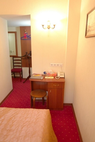 Imagen de la habitación del Hotel Deluxe, Admiralteysky. Foto 10