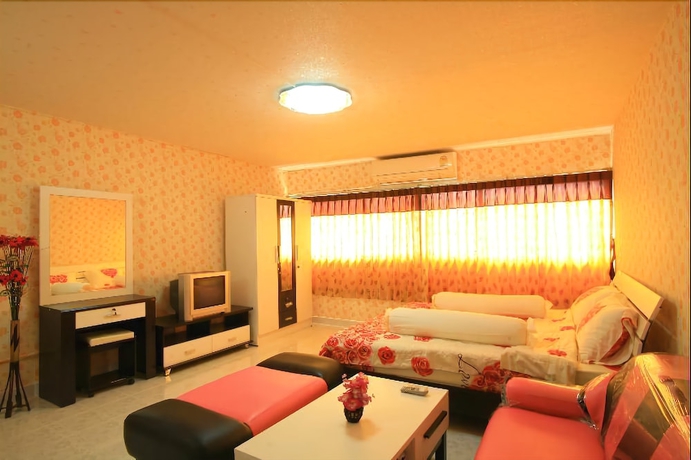 Imagen de la habitación del Hotel Deluxe At Popular Condo. Foto 14