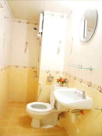 Imagen de la habitación del Hotel Deluxe At Popular Condo. Foto 16