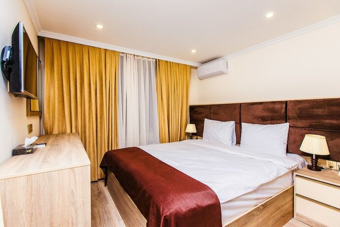 Imagen de la habitación del Hotel Deluxe City, Baku. Foto 19