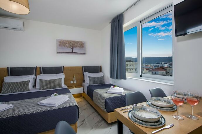 Imagen de la habitación del Hotel Deluxe City, Chania. Foto 20