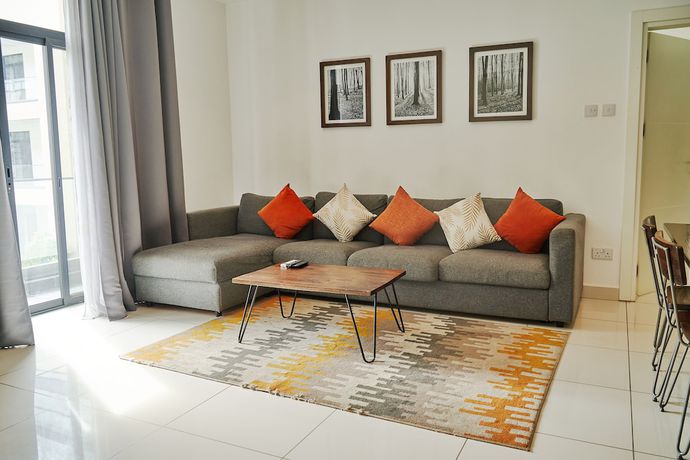 Imagen de la habitación del Hotel Deluxe Embassy Gardens. Foto 5