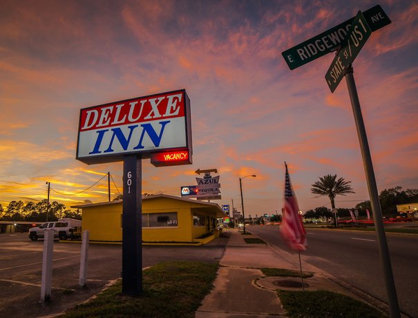 Imagen general del Hotel Deluxe Inn, Bunnell. Foto 4