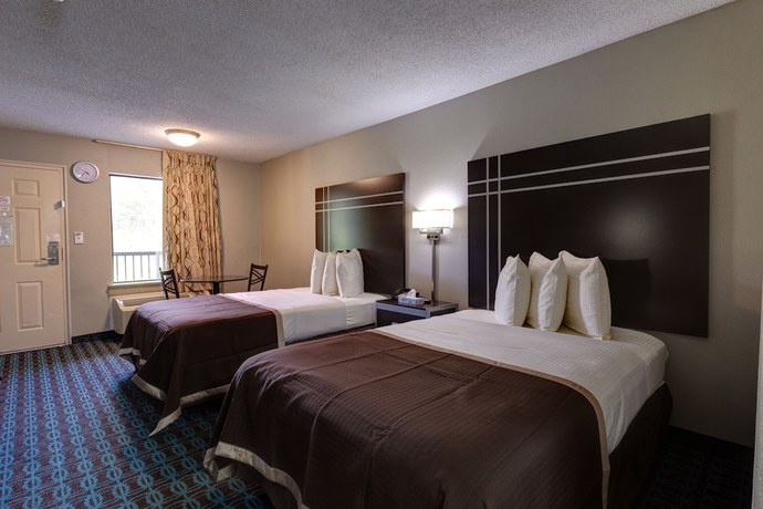 Imagen de la habitación del Hotel Deluxe Inn Fayetteville - I-95 Exit 49. Foto 4