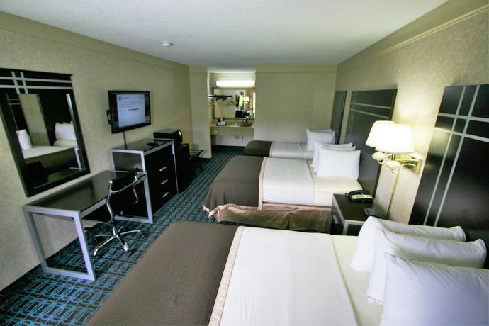 Imagen de la habitación del Hotel Deluxe Inn Fayetteville - I-95 Exit 49. Foto 12