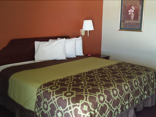 Imagen general del Hotel Deluxe Inn Motel. Foto 1