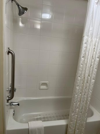 Imagen de la habitación del Hotel Deluxe Inn, Plano. Foto 4