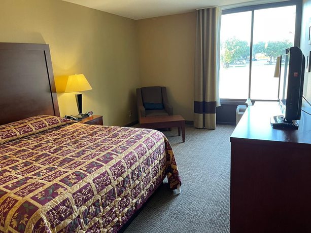 Imagen de la habitación del Hotel Deluxe Inn, Plano. Foto 9